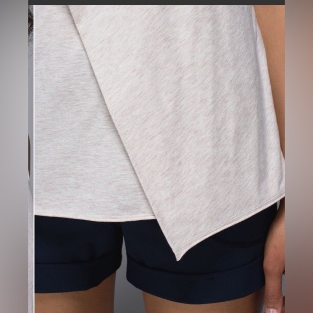Lululemon To Class Tee - Heathered Dune / Dune - Picture 5 of 15